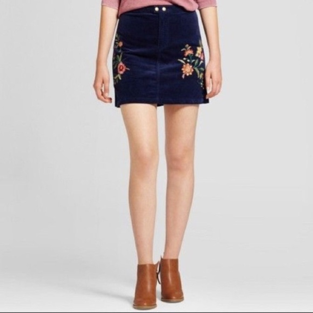 Mossimo supply co corduroy embroidered skirt